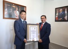 Pavel Gaspar y cónsul de China sostienen reunión de trabajo 